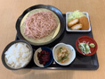 寒川事業所から「季節限定　桜そば定食の登場!」のご案内です。