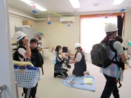 太陽の家 しいの実学園から　避難訓練を行ないました