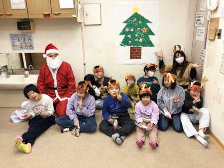 放課後等デイサービス太陽の家どんぐりより　「１２月の活動」の報告です!