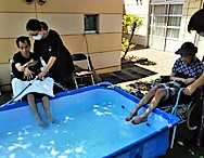 湘南希望の郷より　「今年も水遊びをしました！」