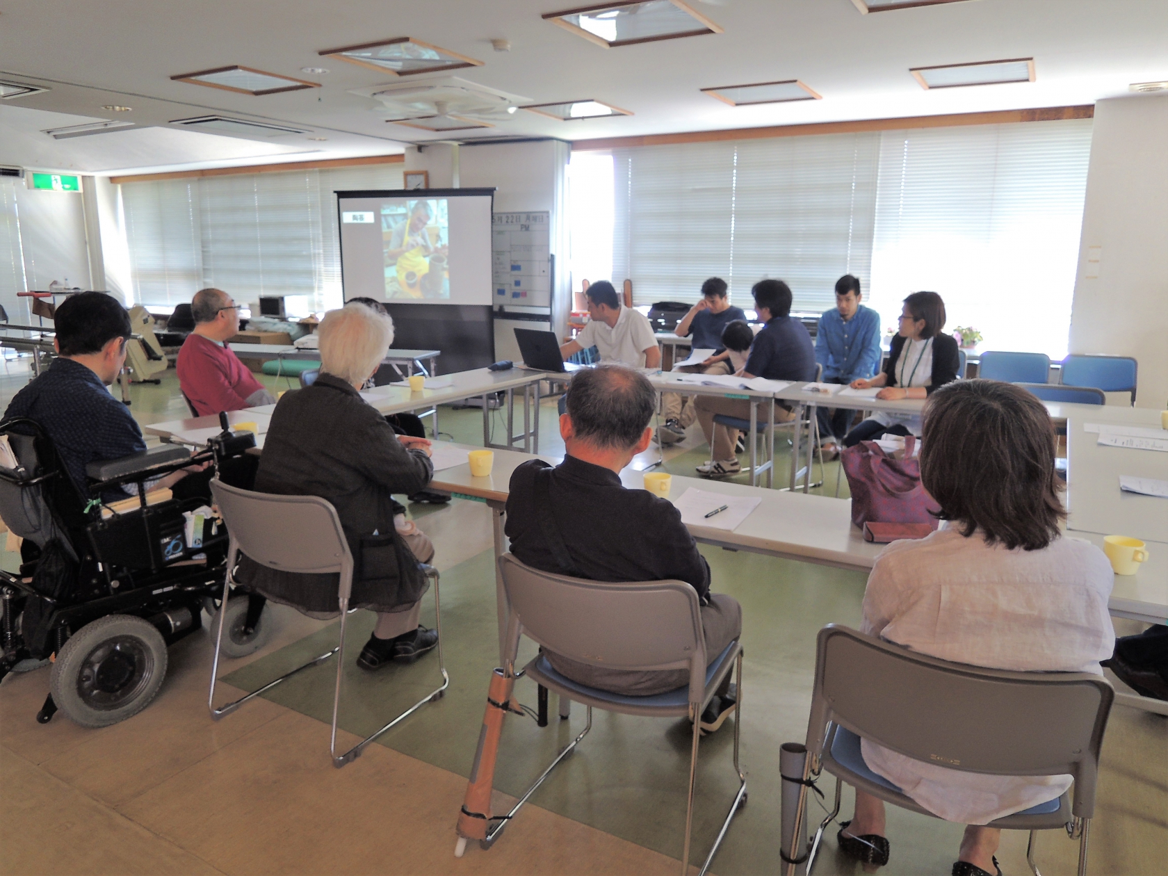 ケアセンター「利用者家族様との懇談会」の報告です!