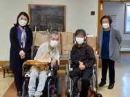 湘南希望の郷より「御所見地区民生委員児童委員協議会様より衣類、タオルを寄贈いただきました」
