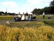 湘南希望の郷ケアセンターより「秋の収穫祭！」のご報告です。