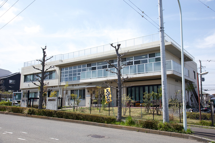 ライフ湘南の建物写真