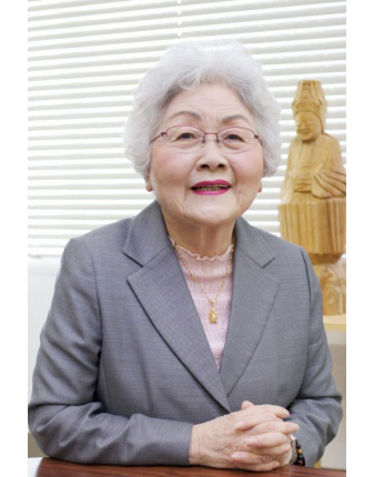 五十嵐理事長ポートレート